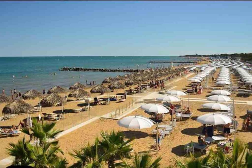 Villa Soraya Kursaal Lignano Sabbiadoro Exterior foto